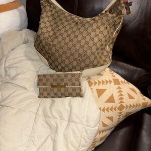 Gucci Beige and Brown Monogram Tote:Wallet As-is sale with wears- see photos.